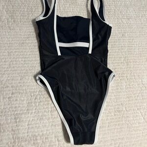 Size small LainSnow black one piece